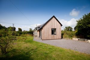 Manor Farm Cottage_Front Aspect (3)- click for photo gallery